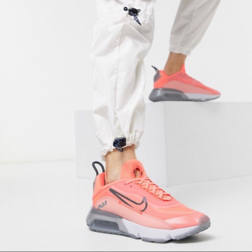 Nike Air Max 2090